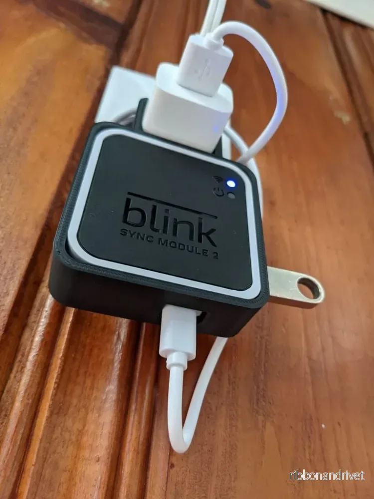 Blink Sync-modul 2 – Sockelmontering Blink Sync-modul 2 – Sockelmontering