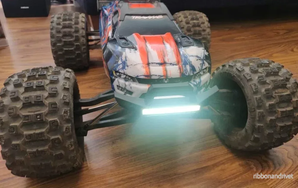 Traxxas Maxx för E-revo 2.0 stötfångaradapter