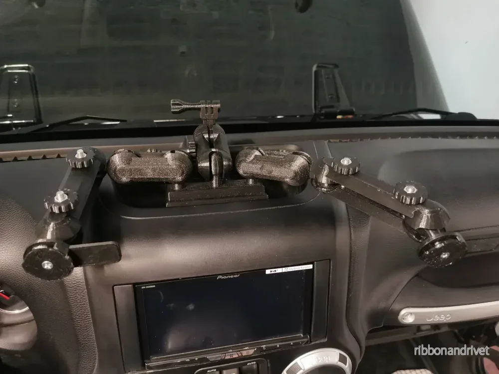 Jeep Wrangler JK Telefon-, surfplatta- och GoPro-hållare