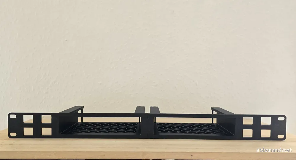 19" Rackfäste för UniFi Cloud Gateway - Bild 2