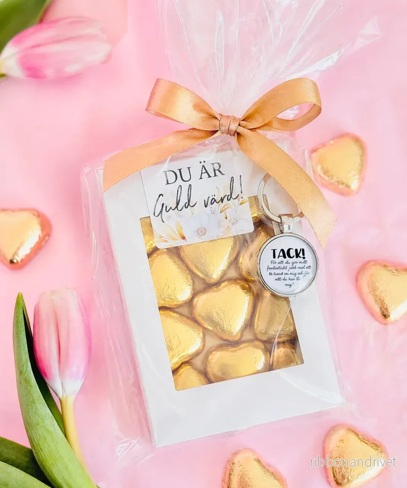 Du är guld värd | Chokladask & nyckelring Du är guld värd | Chokladask & nyckelring