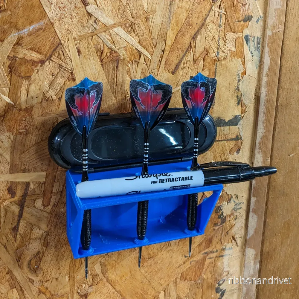 Väggmonterad darthållare för 3 dart - Bild 3