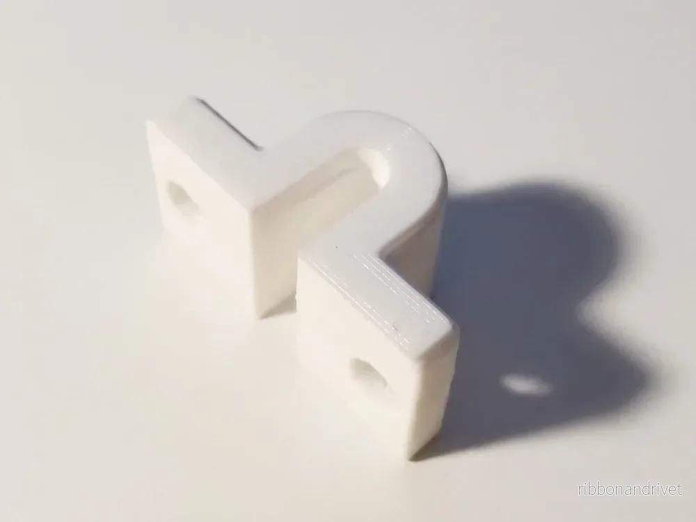 Trådhylla C-klämma: Säker väggmontering för trådhyllor - Bild 2