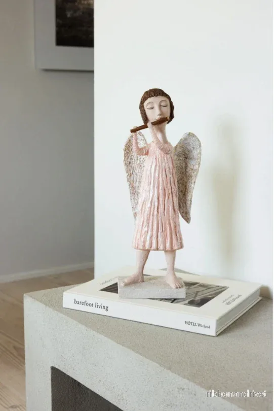 Lavinia ängel med flöjt Lavinia ängel med flöjt