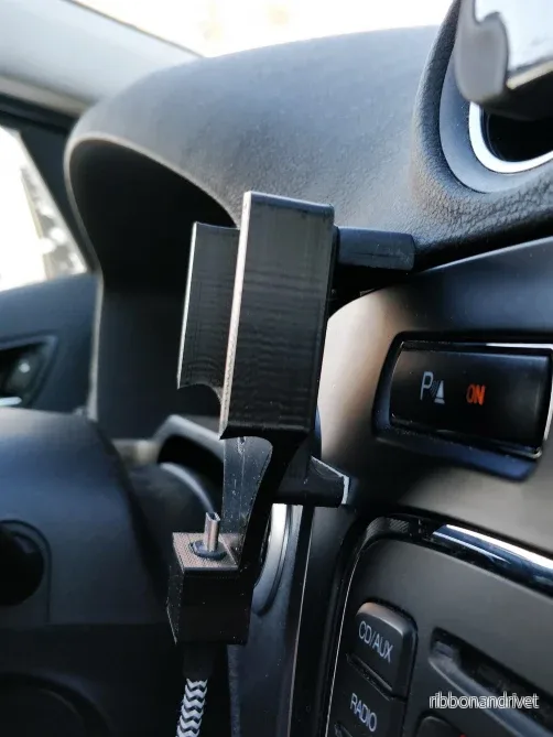 OnePlus 5 och 5T Hållare med Laddning för Ford Mondeo MK4 - Bild 3