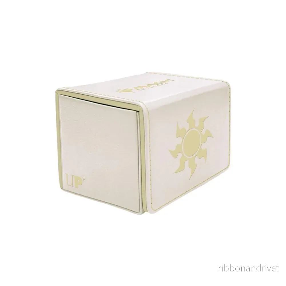 UP – Mana 8 – Alcove Edge Deck Box – Plains för Magic: The Gathering UP – Mana 8 – Alcove Edge Deck Box – Plains för Magic: The Gathering
