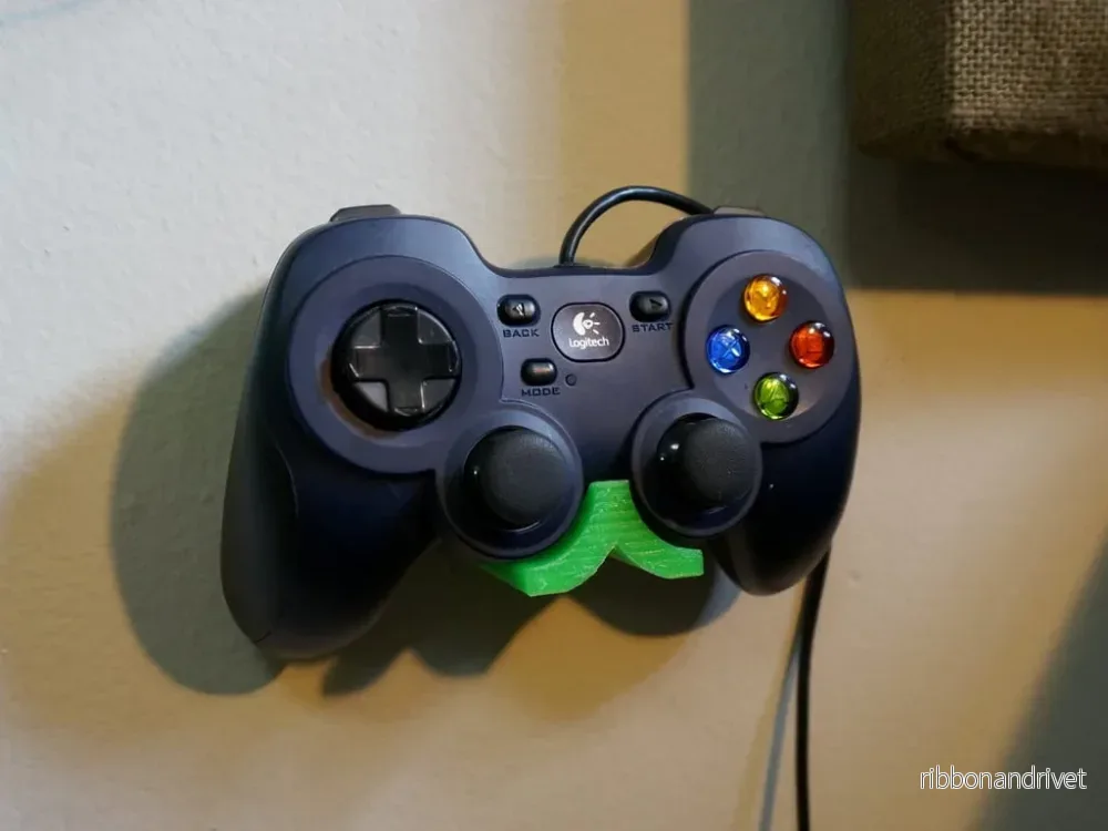 Väggfäste för Logitech F310 Gamepad Controller