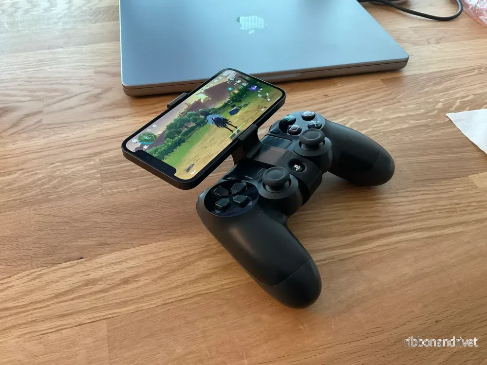 PS4-kontrollfäste för iPhone mini PS4-kontrollfäste för iPhone mini