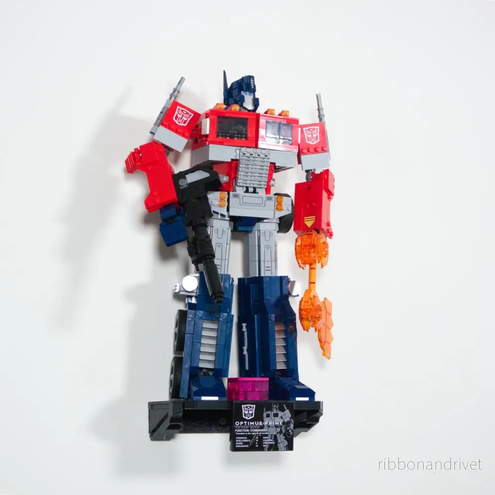 2-i-1 väggfäste för LEGO Icons Optimus Prime 10302 - Bild 3