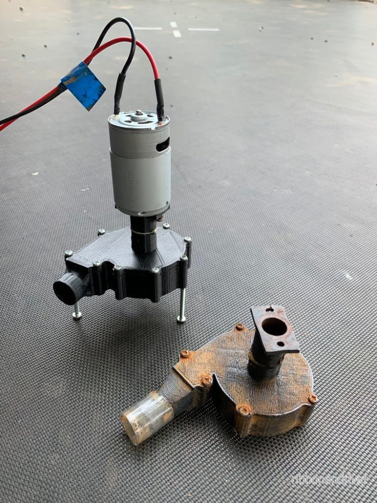 Effektiv centrifugalvattenpump för avlopps- och länspumpsändamål Effektiv centrifugalvattenpump för avlopps- och länspumpsändamål