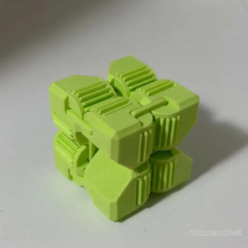Mekanisk fidget cube med integrerade kugghjul - Bild 2