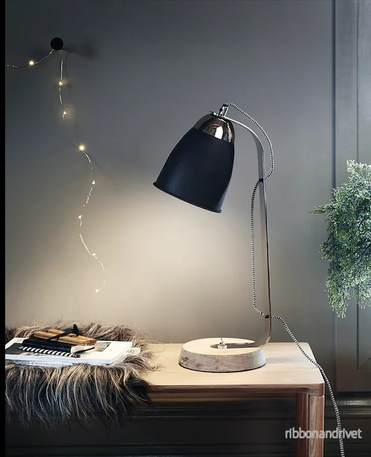 San Rafael bordlampa brun