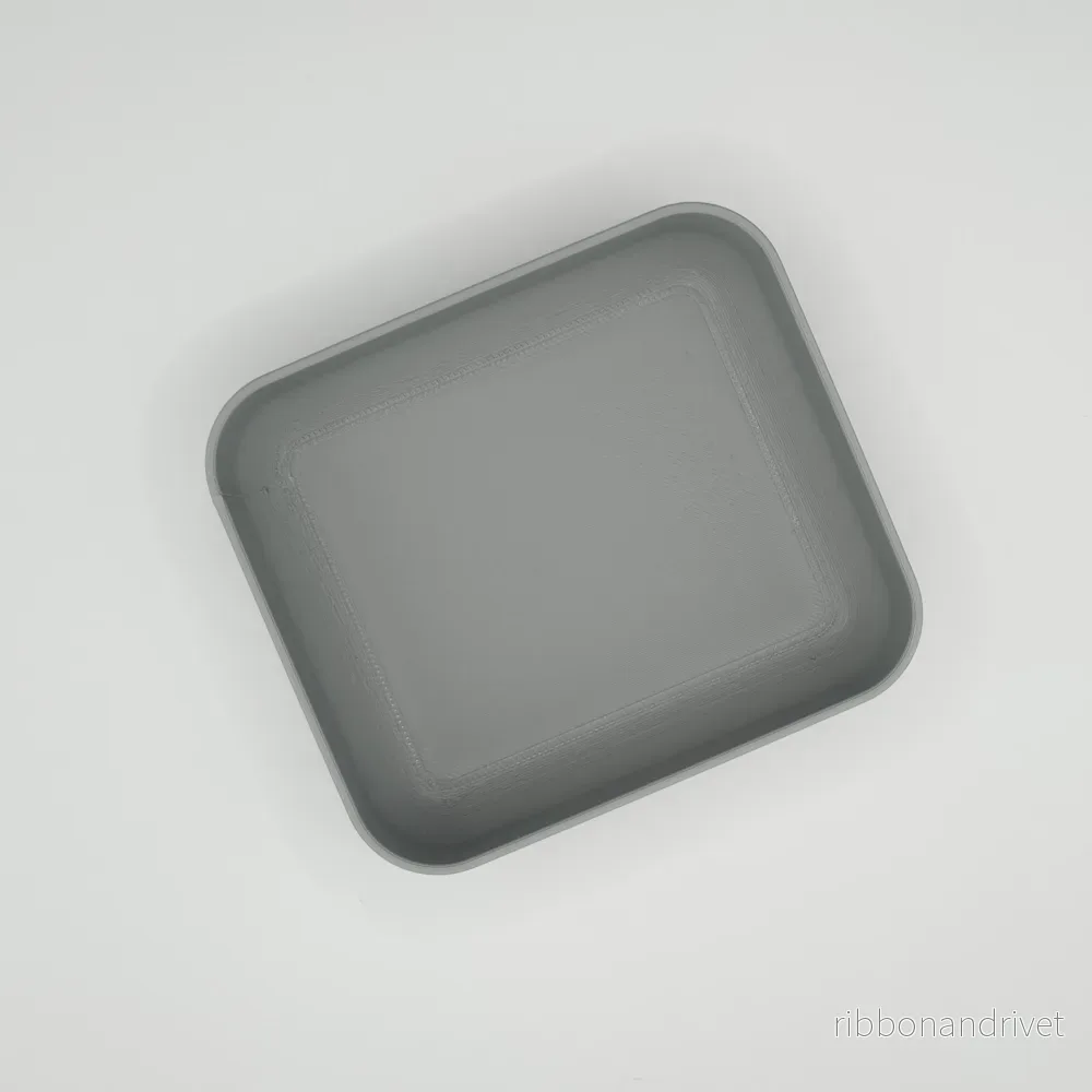 Minimalistisk kvadratisk skål med rundade hörn - Bild 3