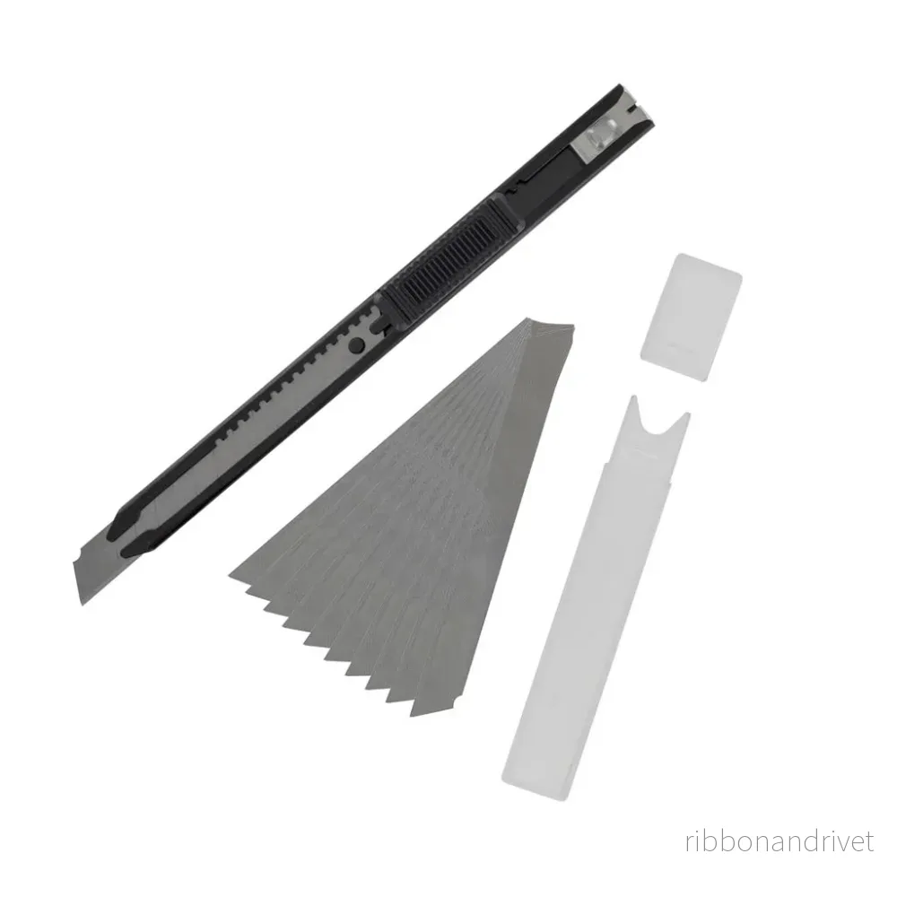 Vallejo - Verktyg - Slim SnapOff Kniv & 10 Blad