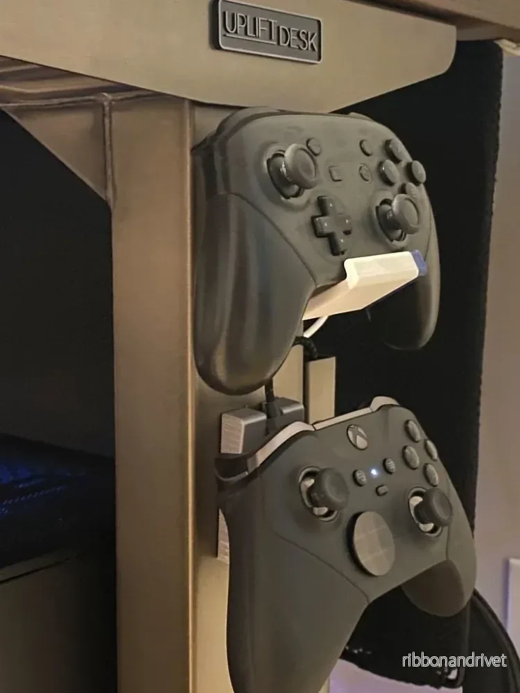 Universellt väggfäste för konsolkontroller – Inkluderar laddningsfäste för Xbox Elite Series 2 Universellt väggfäste för konsolkontroller – Inkluderar laddningsfäste för Xbox Elite Series 2