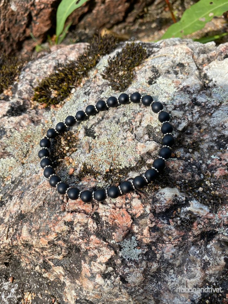 Mattsvart Agat med silverdetaljer Armband - Bild 2