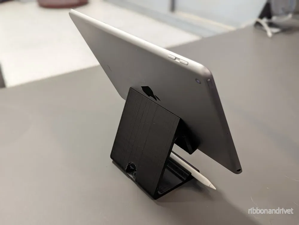 iPad- och Apple Pencil-ställ - Universalhållare för surfplatta och penna