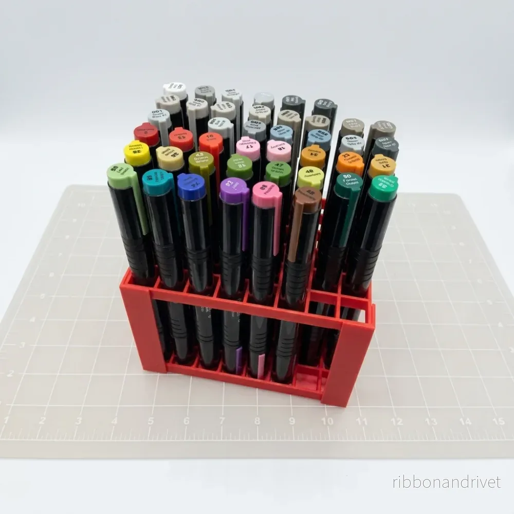 Praktisk caddy-organisatör för art-markers