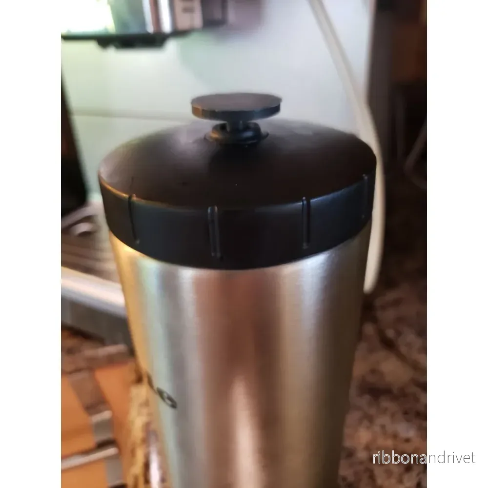 Tätningspropp till Miele CM 6 mjölkbehållare