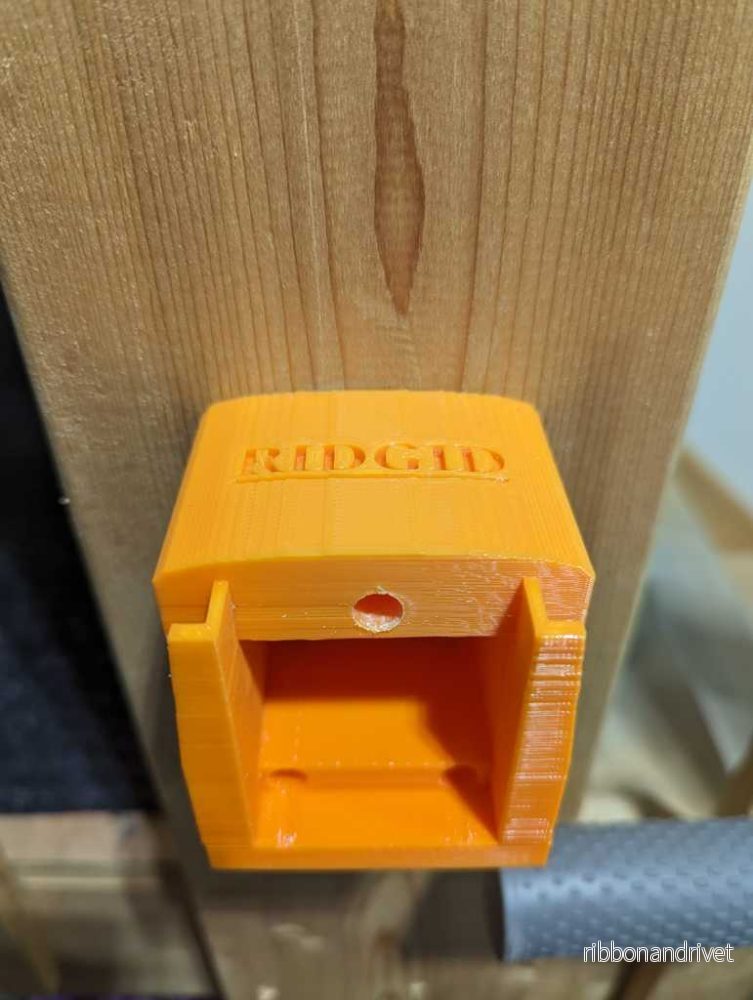RIDGID 18V Hållare för Handdammsugare - Bild 3