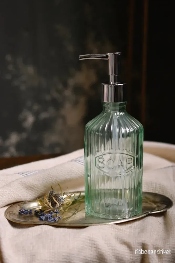 Tvålpump, grönt glas